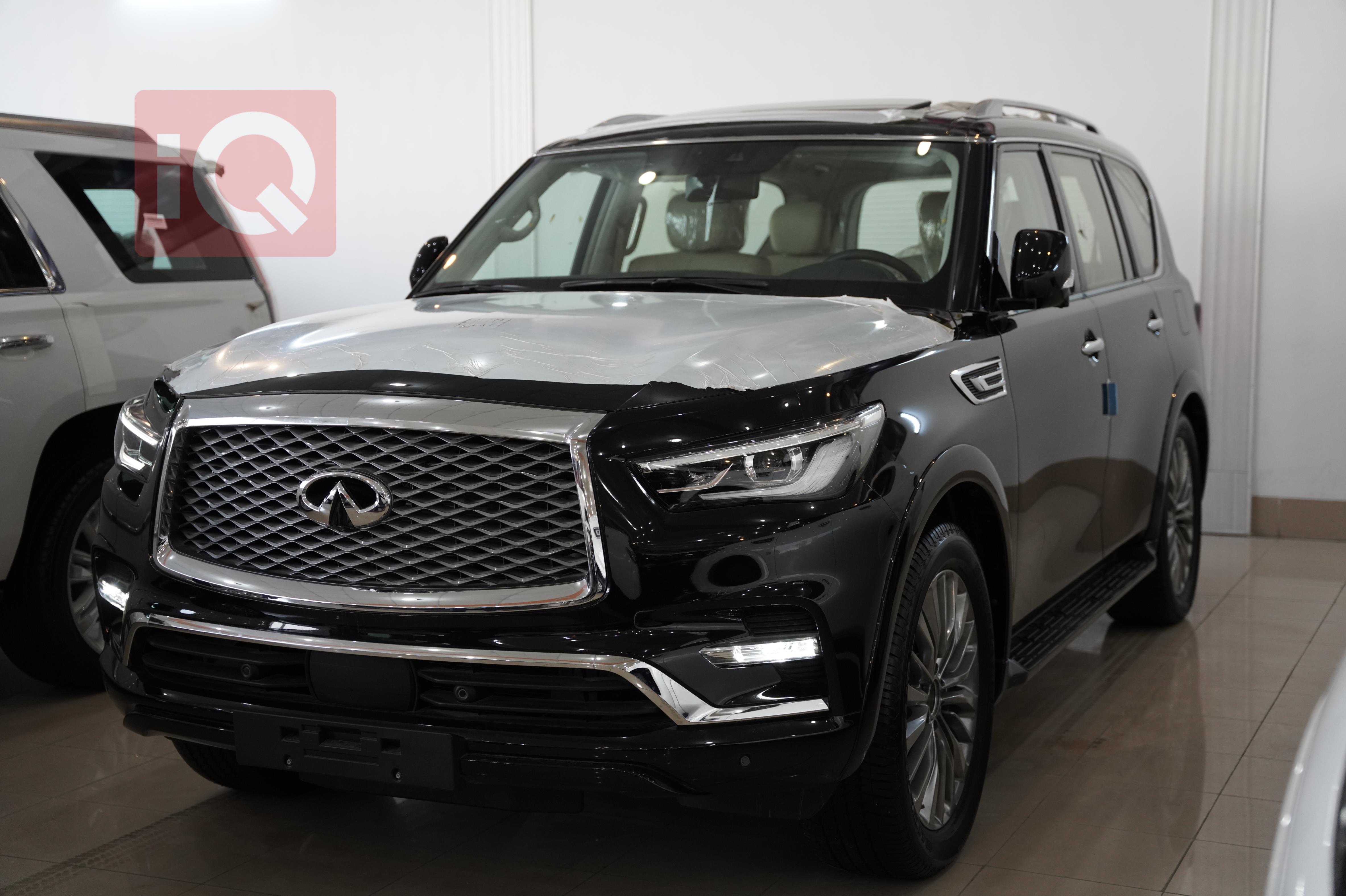 Infiniti QX80